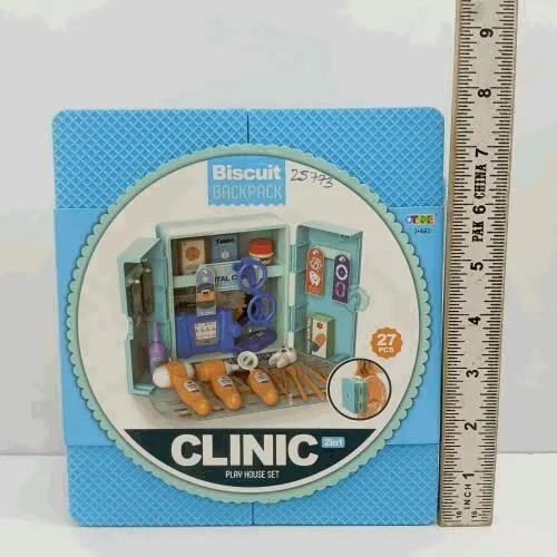 Biscuit Backpack Doctor Clinic Playset