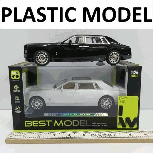 1:24 Plastic Model Luxury Limousine Car