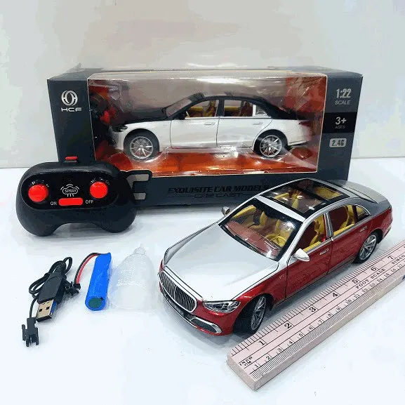 Remote Control Luxury Sedan Model Car 1:22